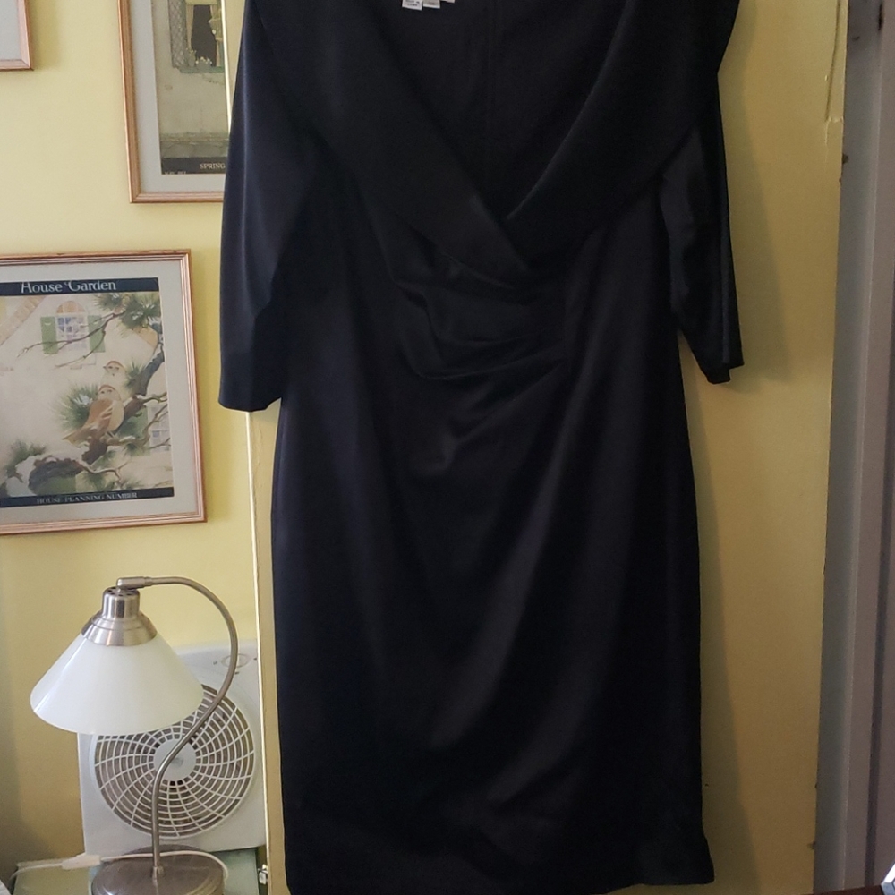 Kay Unger Size 14 Black Satin Shawl Collar Dress